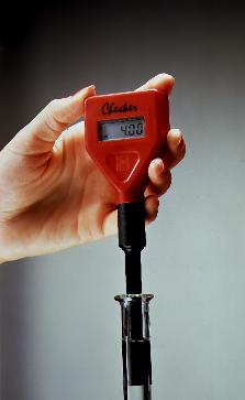 Checker pH Meter (0 to 14 pH)